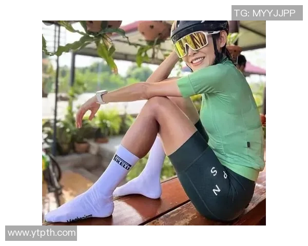 极限挑战与自我超越：杨娜的深度对话与运动人生探索