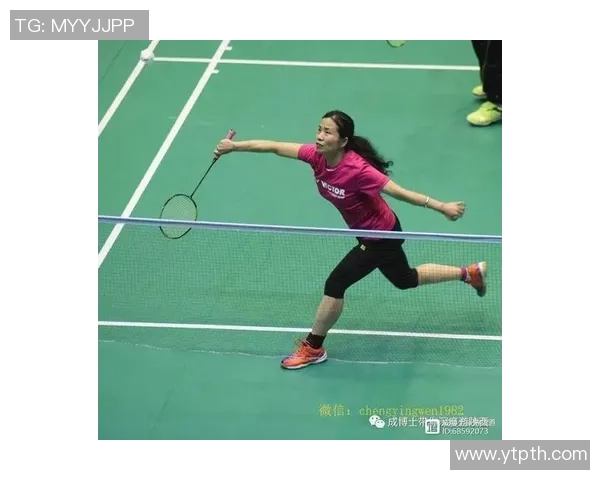 羽毛球战术解析:西安羽毛球队边路渗透的成功秘诀与实践探讨 羽毛球战术解析:西安羽毛球队边路渗透的成功秘诀与实践探讨